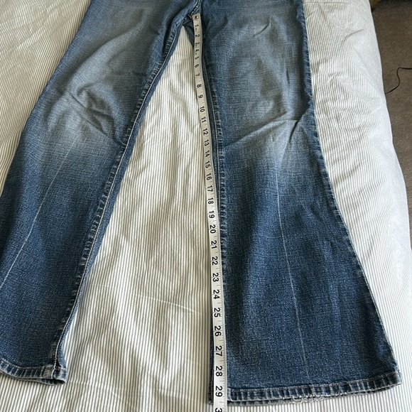 Guess Women’s bootcut 90s Jeans - 27 - Picture 9 of 9